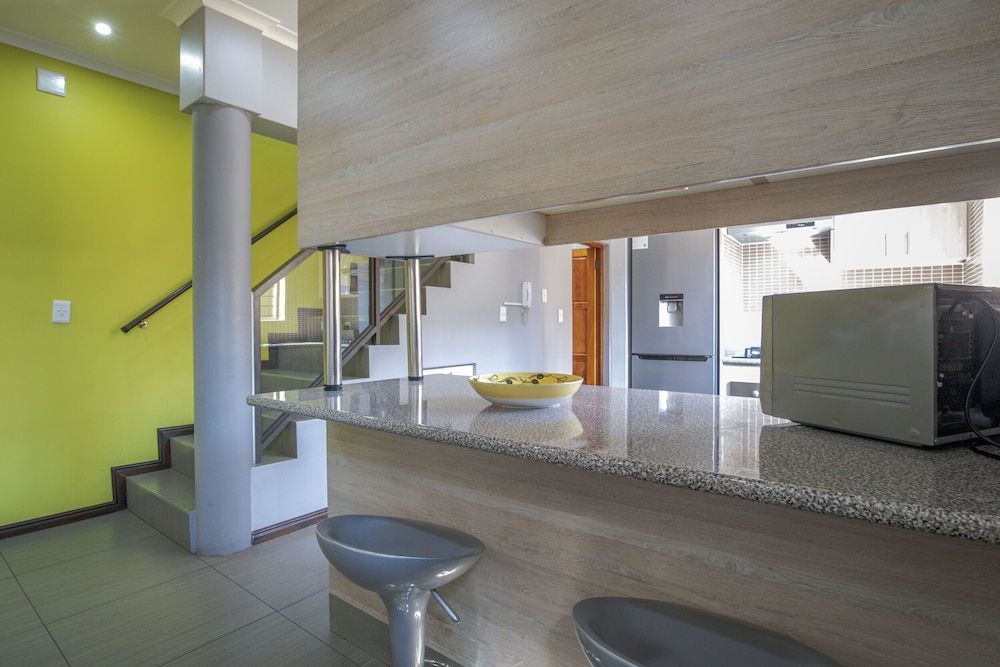 Howard Davis 28B by CTHA Comfort House 11