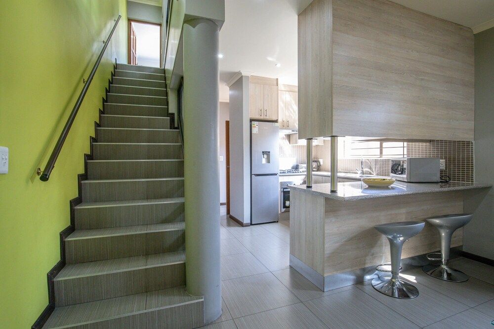 Howard Davis 28B by CTHA Comfort House 13