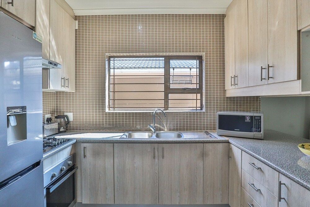 Howard Davis 28B by CTHA Comfort House 8