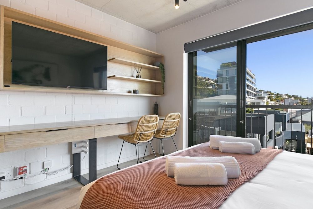 The Ivory 303 by HostAgents City Apartment 11