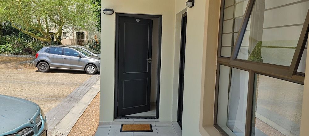 undefined Happy Home Rondebosch 2