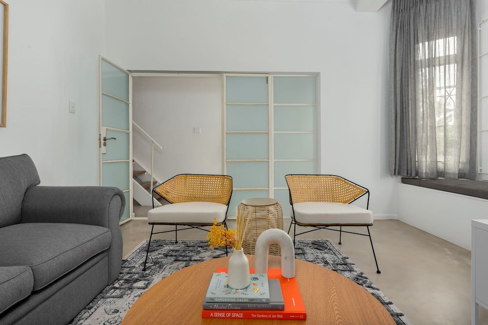 Bryant Street 56 Comfort Villa 24