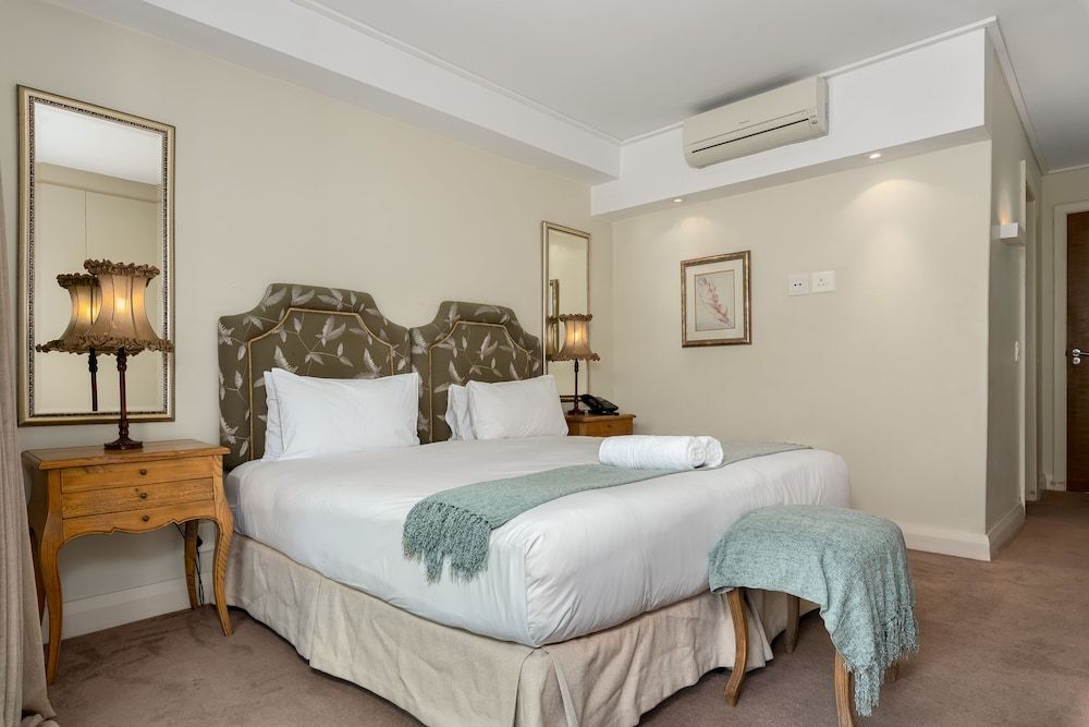 Canal Quays 607 Exclusive Apartment 3