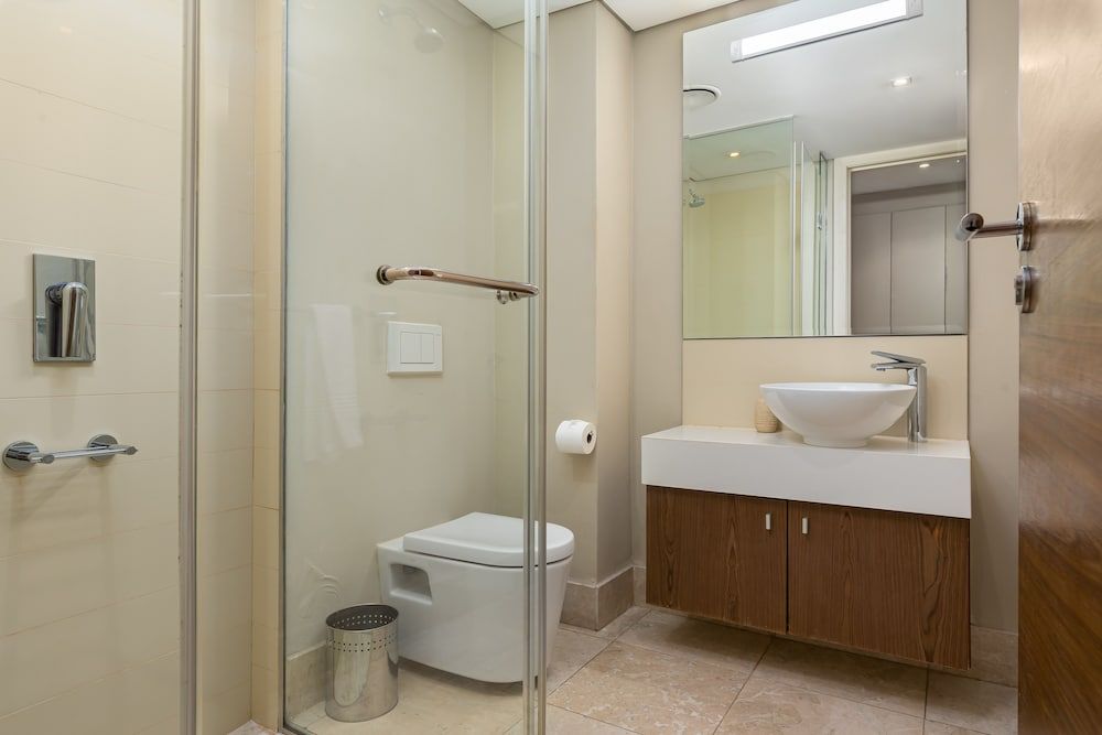 Canal Quays 607 Exclusive Apartment 11