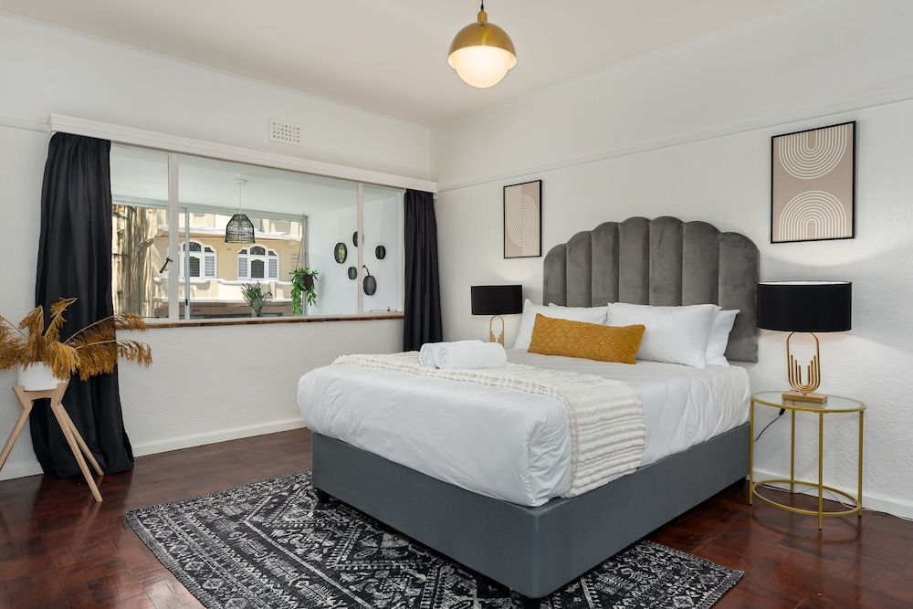 undefined Plomarion 1 5