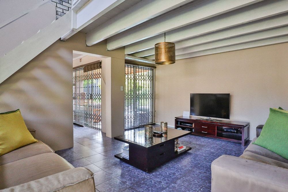 Fairview Crescent 03 by CTHA House (4 Bedrooms) 13