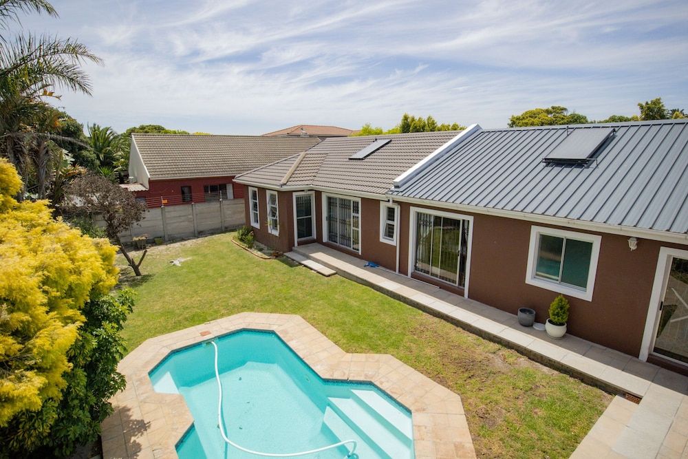 undefined Fairview Crescent 03 by CTHA 4