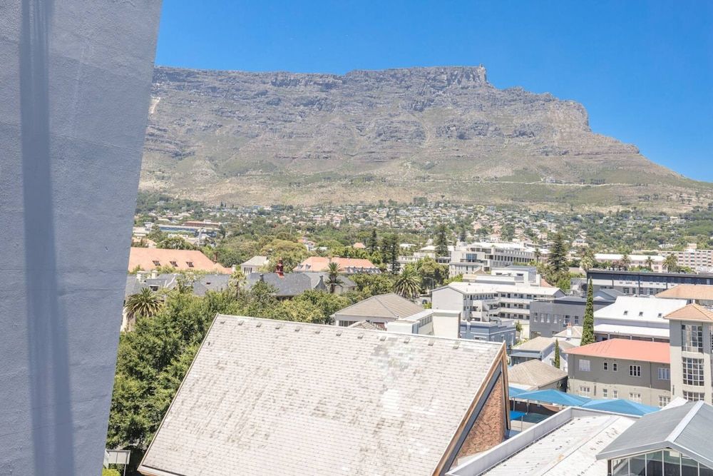 Centrally Located 2 Bedroom Apartment in Cape Town Basic Apartment, Multiple Beds 28