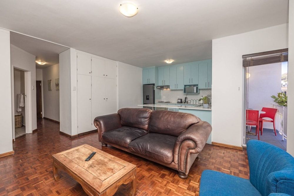 Centrally Located 2 Bedroom Apartment in Cape Town Basic Apartment, Multiple Beds 13