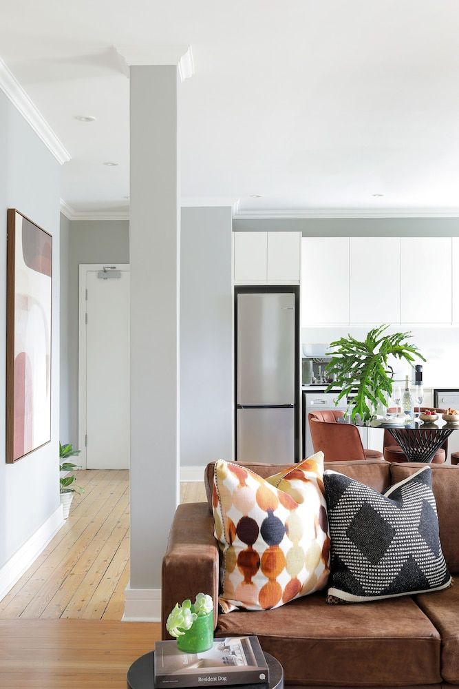 Warwick Mansions 5 Deluxe Apartment 10