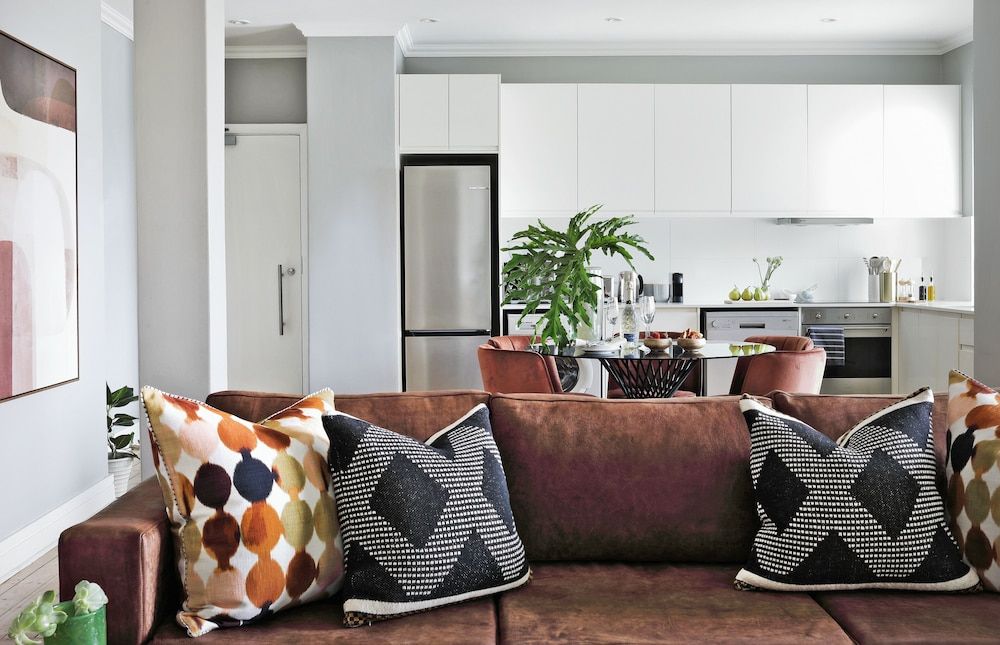 undefined Warwick Mansions 5