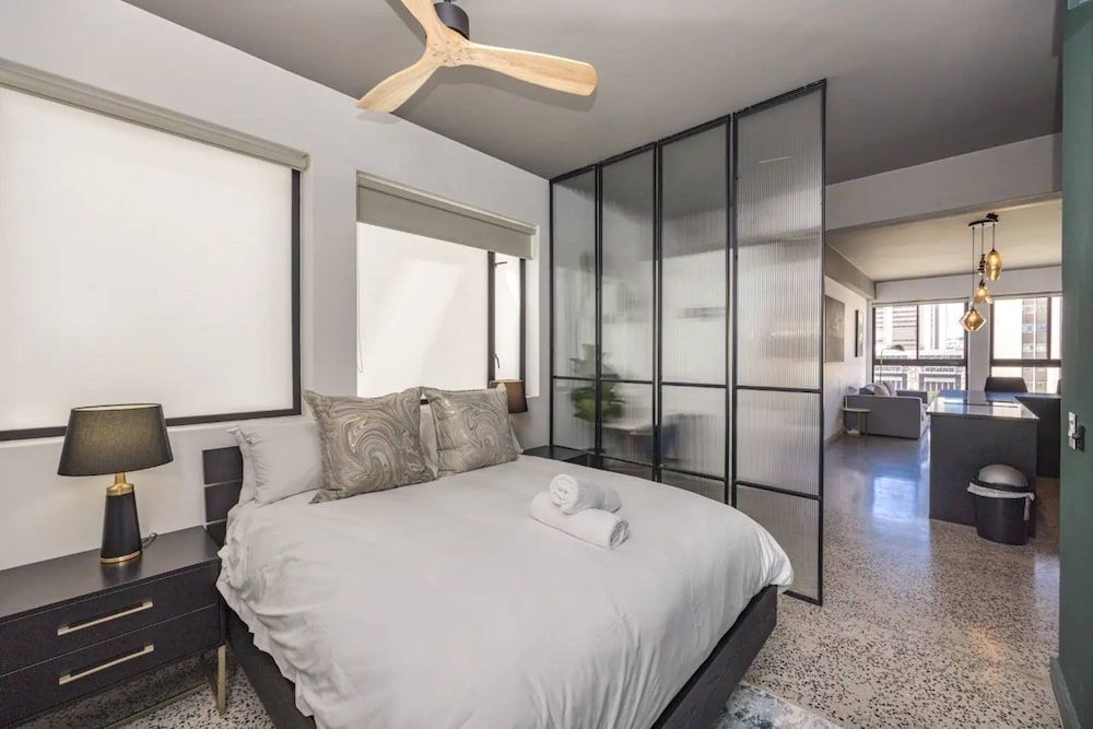 undefined Beautiful 1 Bedroom Apartment in Cape Town 9