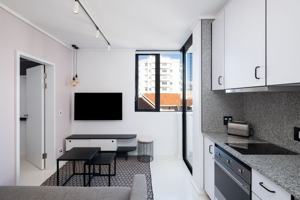 The Flamingo by Perch Stays Luxury Apartment, 1 Double Bed, Mountain View 8