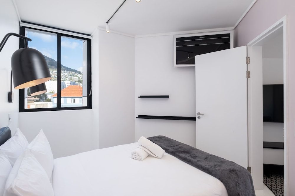 undefined The Flamingo by Perch Stays 3