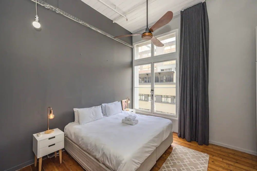 undefined Modern Minimalism 2 Bedroom Apartment Near the Castle of Good Hope 7