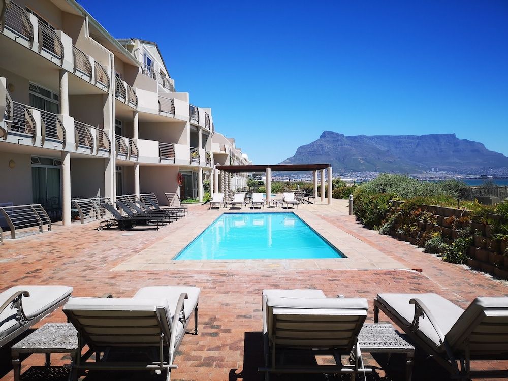 undefined Family Cape Town Beachfront Apartment 8