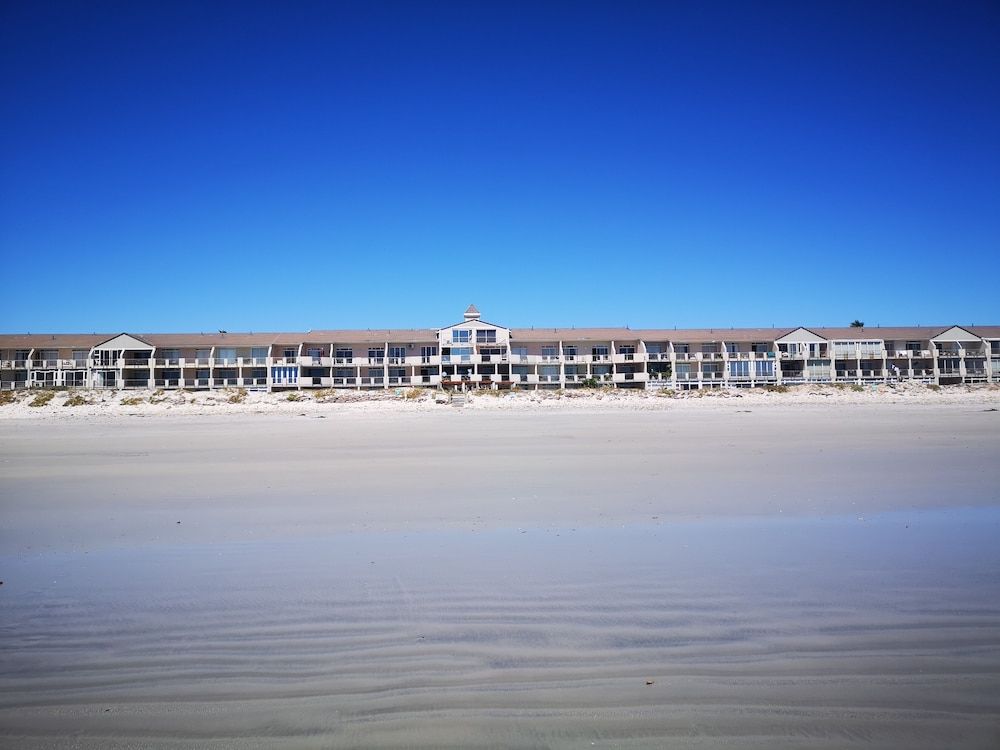 undefined Family Cape Town Beachfront Apartment 2