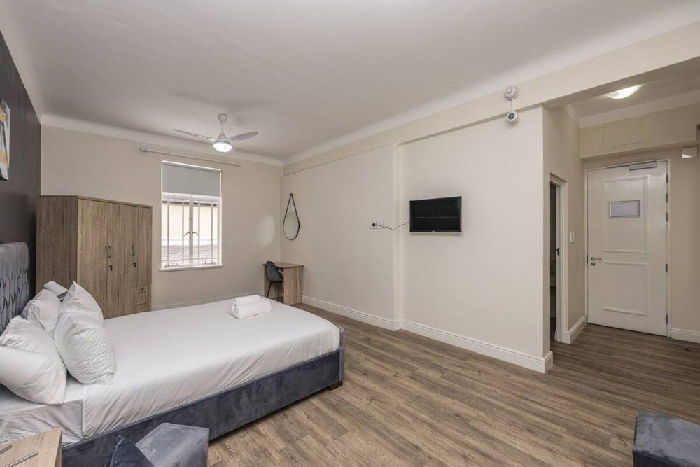 undefined Cape Legacy - Stunning Studio Suite 2