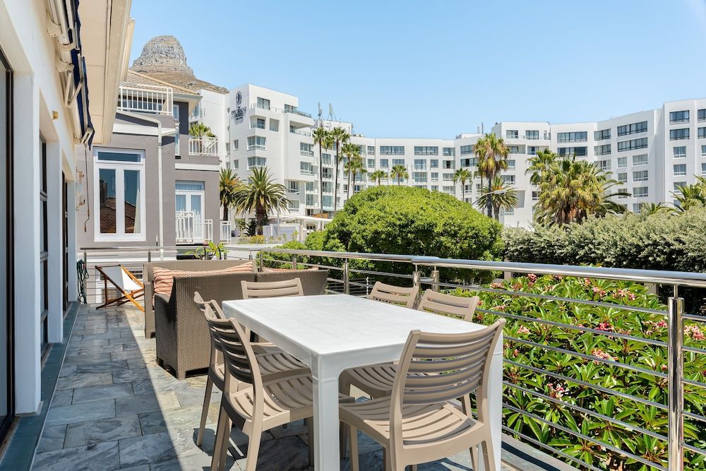 Alexander Road 7B Design Apartment 23