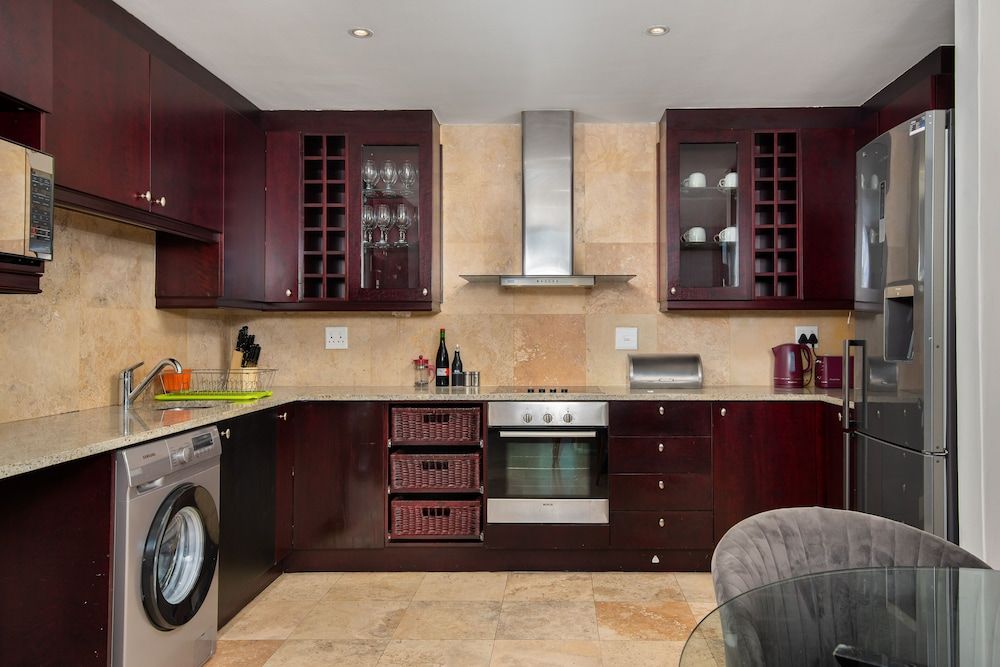 Fountain Suites 1103 City Apartment 14