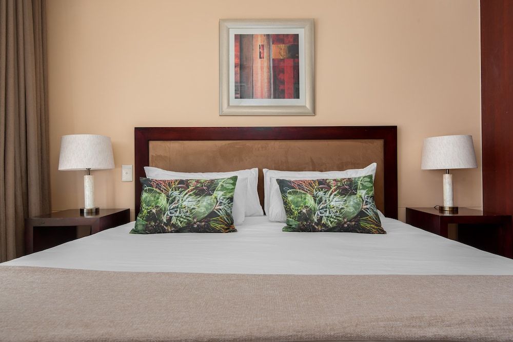 undefined Fountain Suites 1103 6