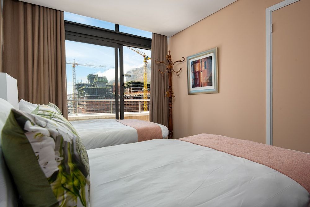 undefined Fountain Suites 1103 9