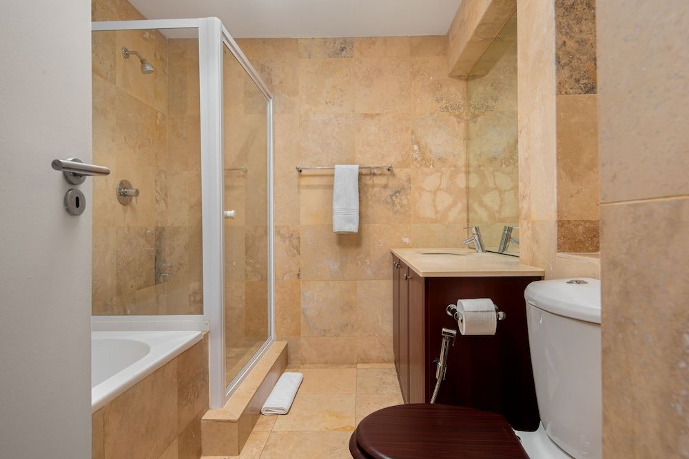 Fountain Suites 1103 City Apartment 12