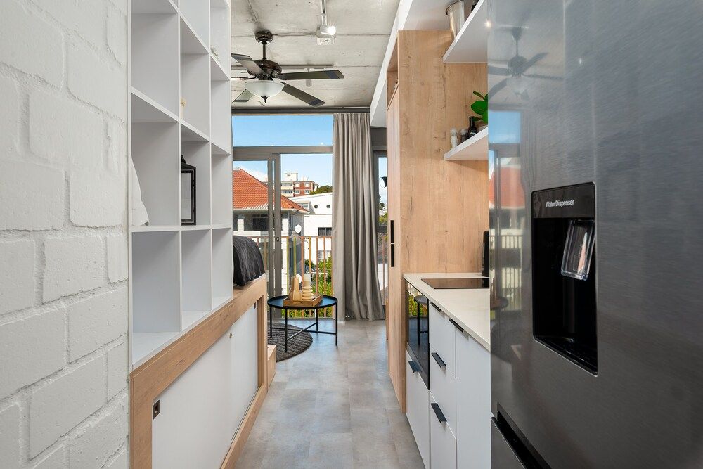 undefined Six on N 311 7