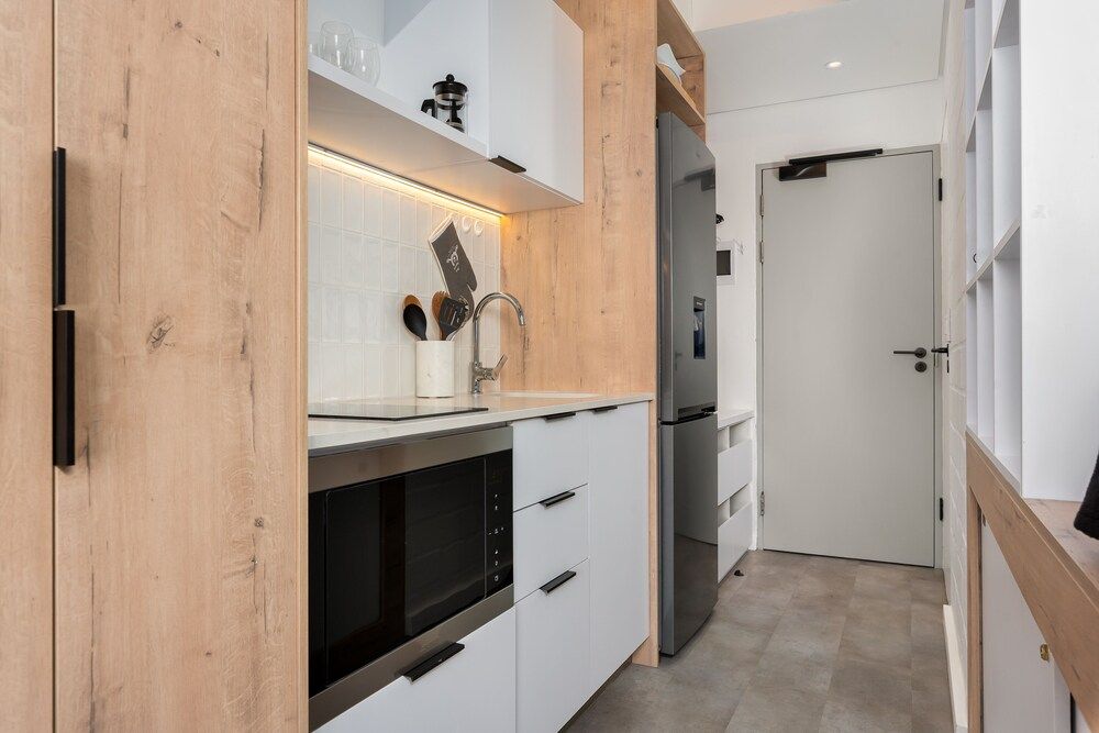 undefined Six on N 311 9