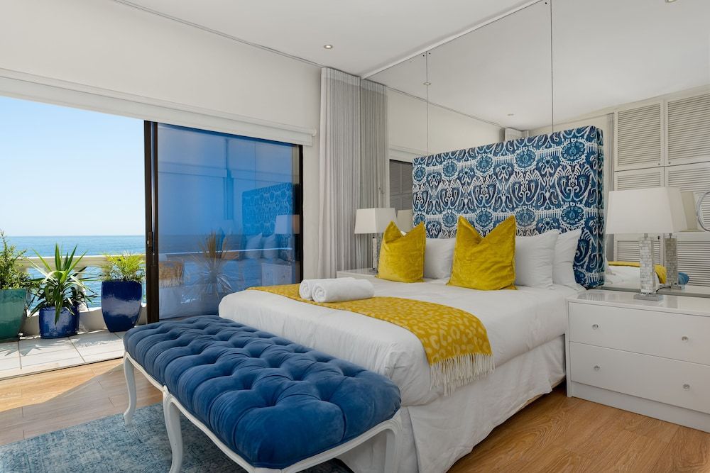 undefined Stunning Grecian Apartment with Spectacular Views 6