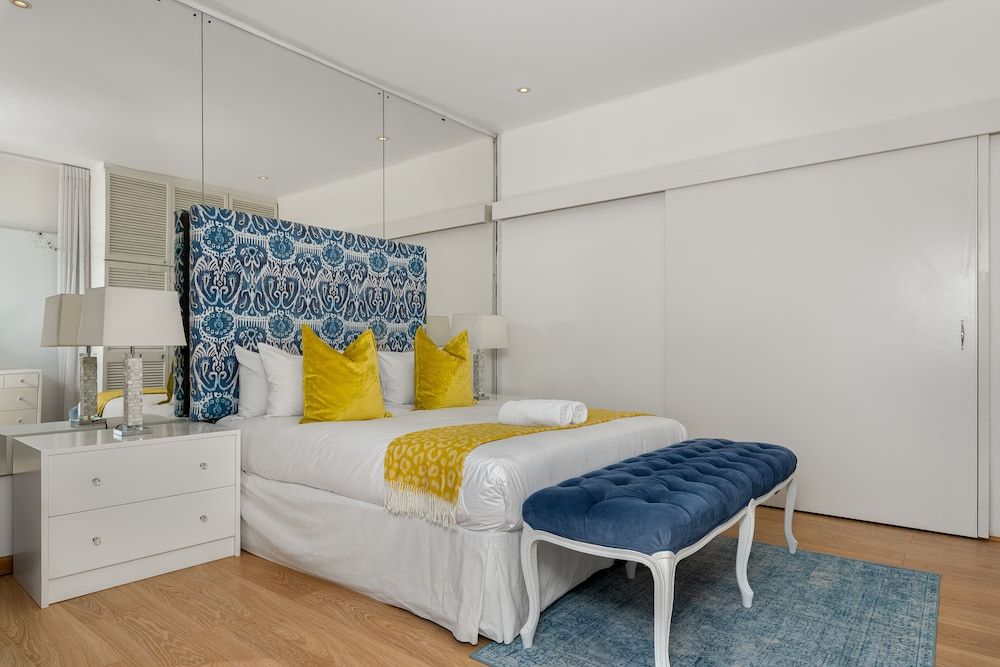 undefined Stunning Grecian Apartment with Spectacular Views 7