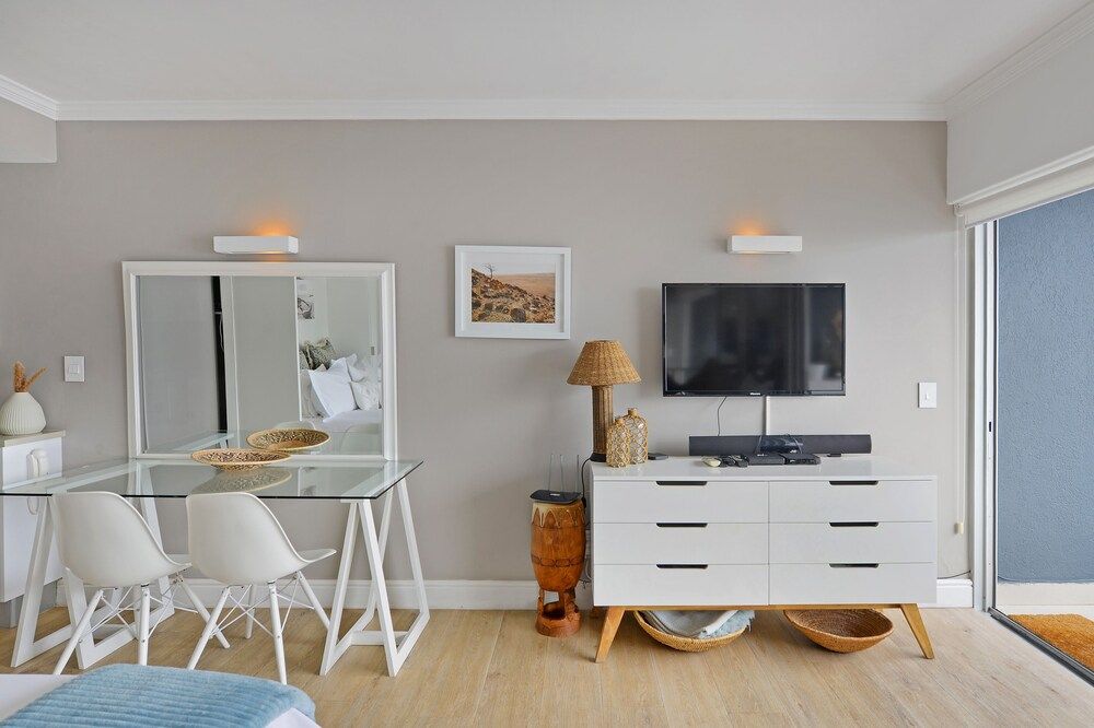 First Beach 203 Comfort Studio 16