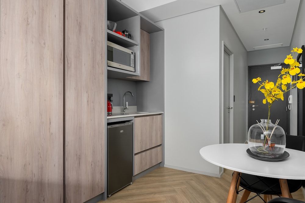 undefined One Thibault 1817 6