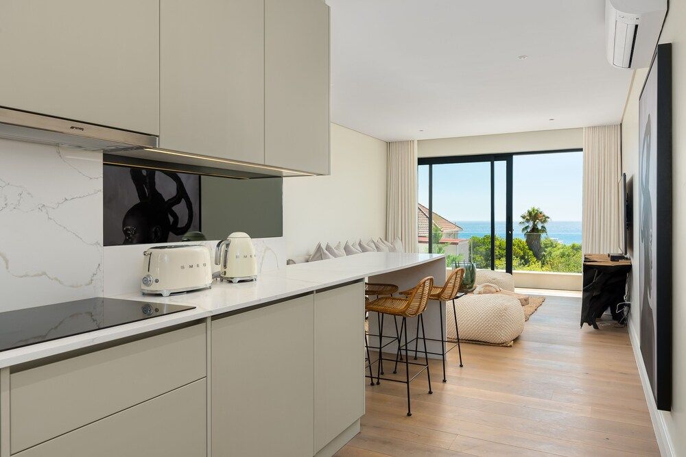 The Marlo 001 Luxury Apartment 11