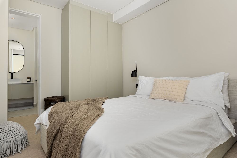 undefined The Marlo 001 4