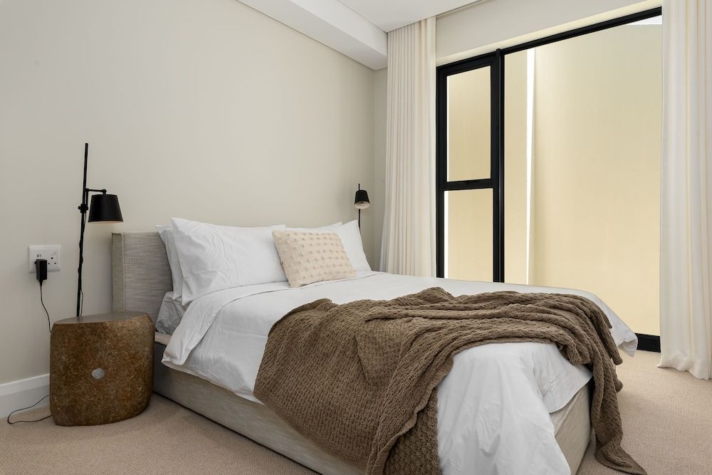 undefined The Marlo 001