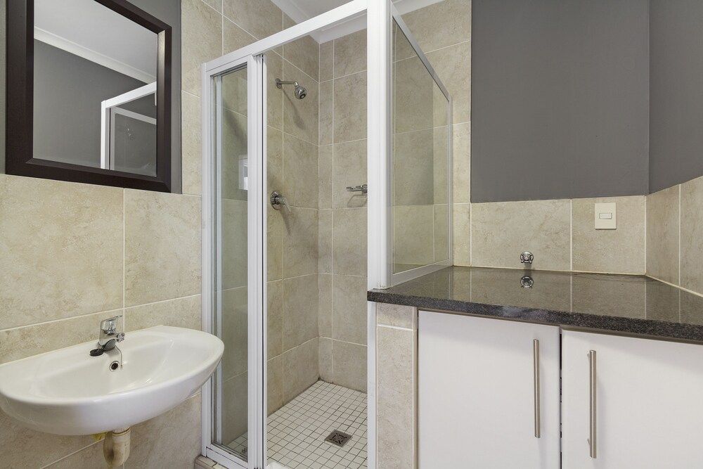 Waterstone East C103 Apartment (2 Bedrooms) 9