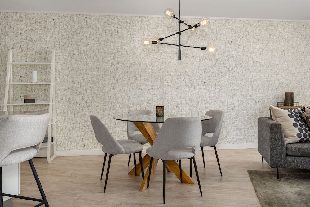 Greenwich 704 Classic Apartment 11