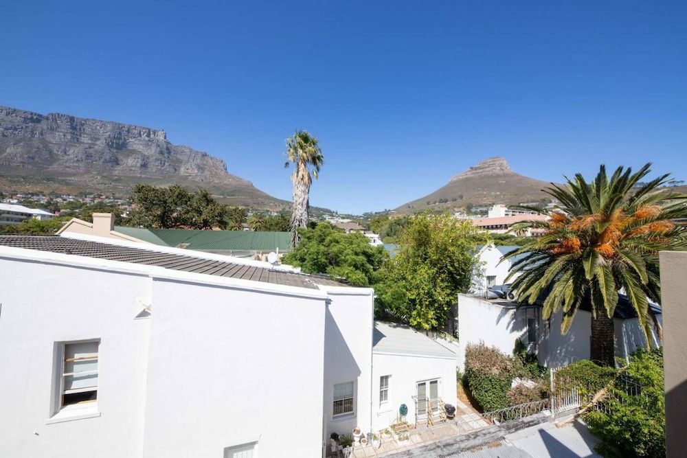 undefined Bright and Homey 1 Bedroom in Gardens 4