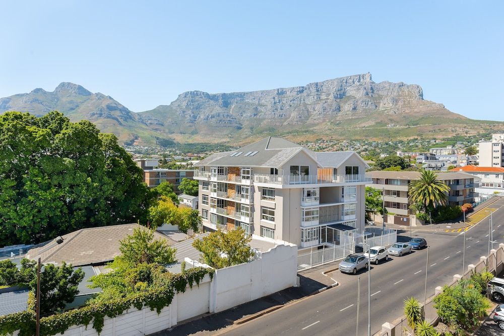 Buitenhof 301 Executive Apartment 10