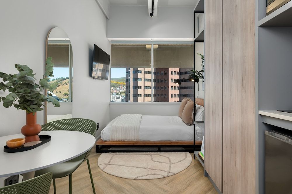 undefined One Thibault 1910 4