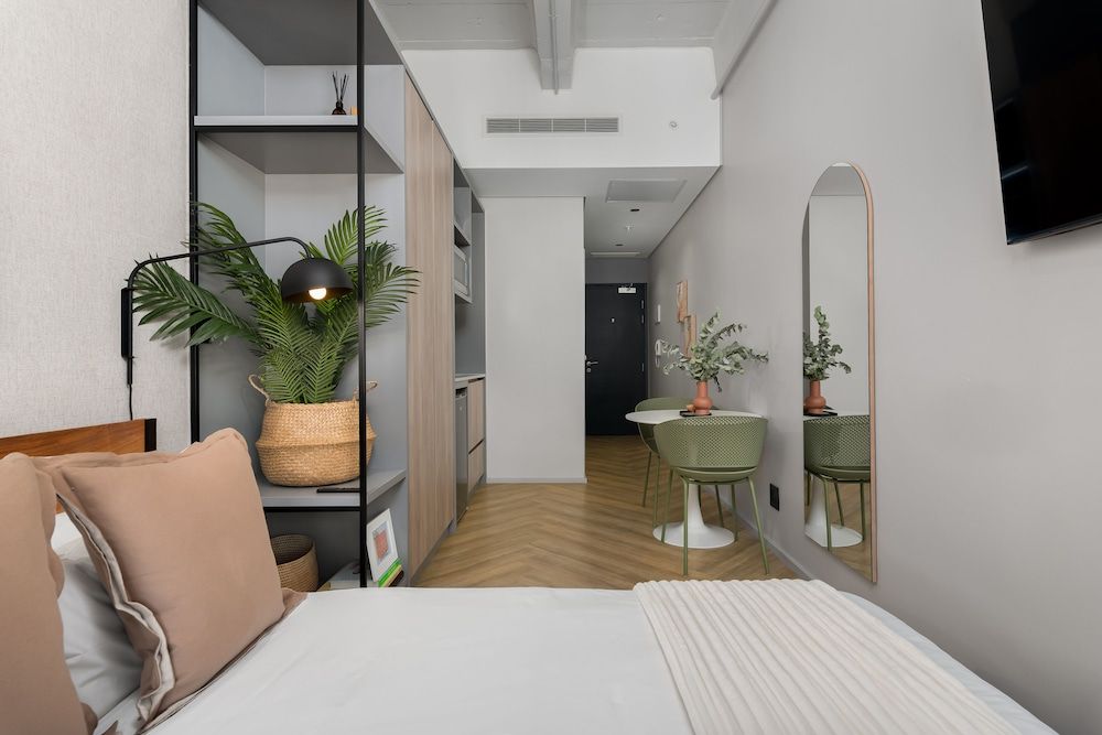 One Thibault 1910 City Studio 11