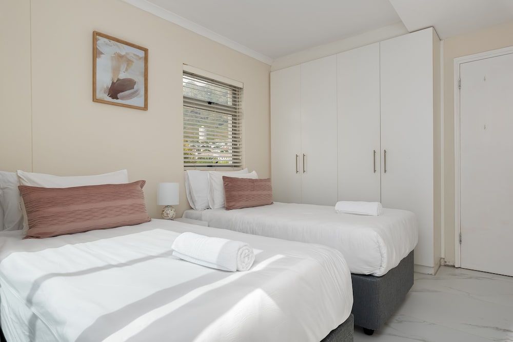 undefined Trinity Gardens 401 7