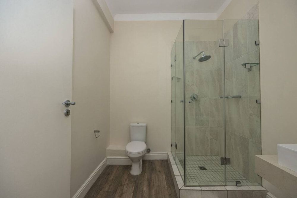 undefined Cape Legacy - Chic and Spacious Studio Suite 9