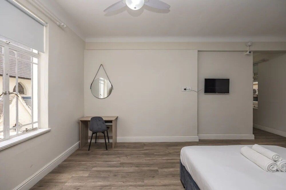 undefined Cape Legacy - Chic and Spacious Studio Suite 2