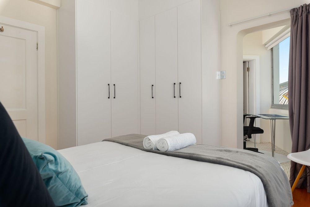 undefined Montreux 19 8