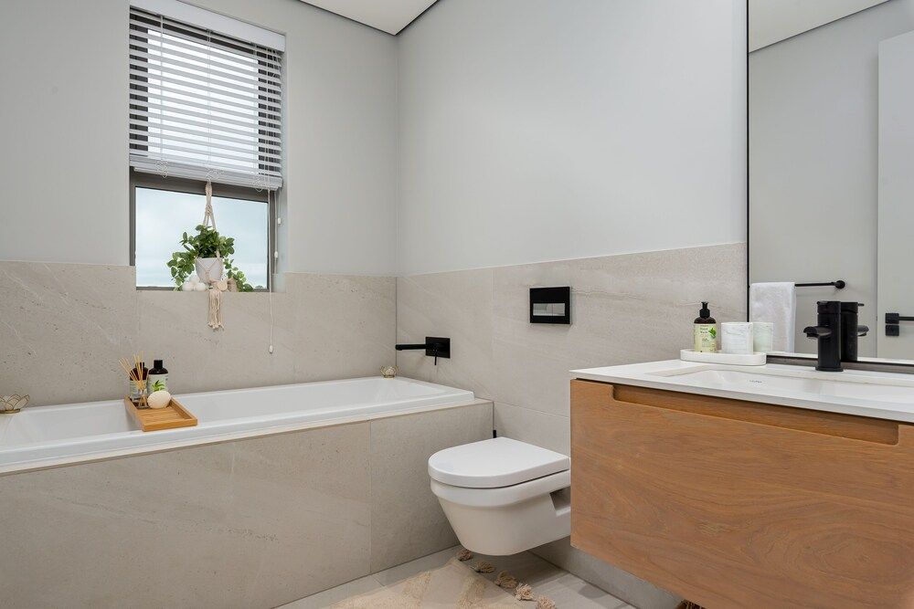 169 on Main 607 Exclusive Apartment 22