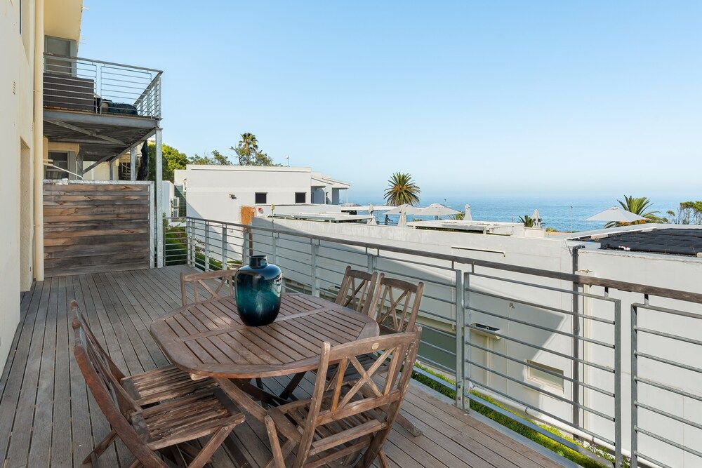 Caprice Court 8 City Apartment 22