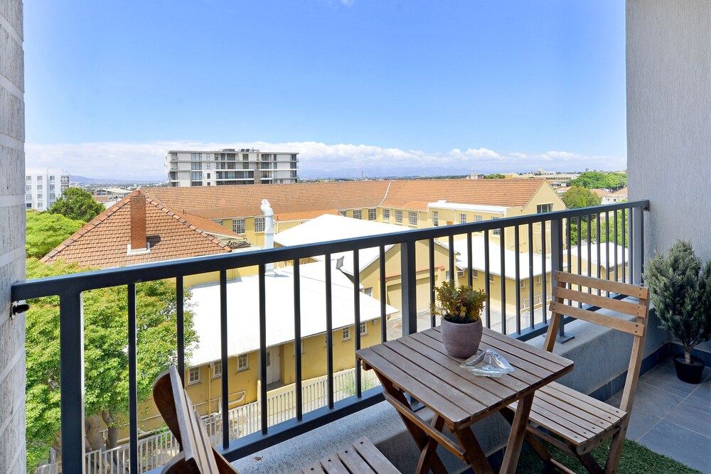 Westwood 311 Classic Apartment 20