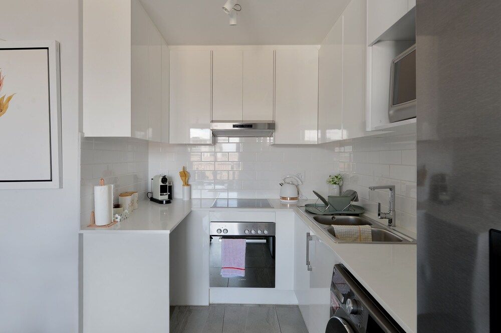 Westwood 311 Classic Apartment 12